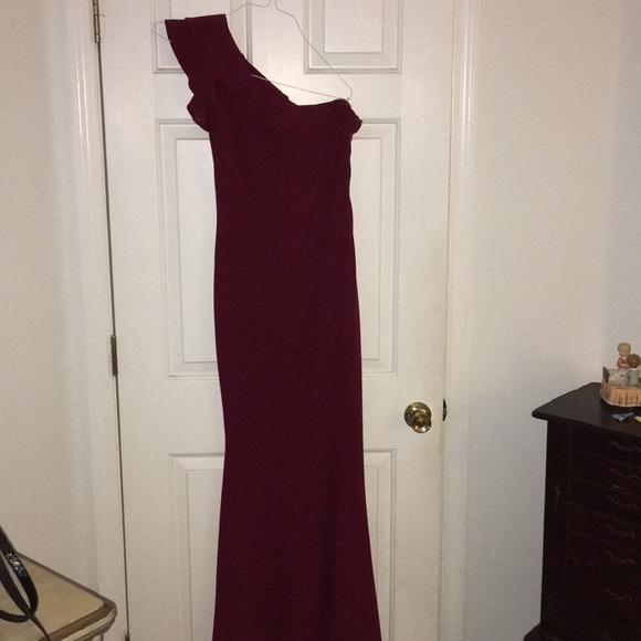 Dress - Picture 2 of 2